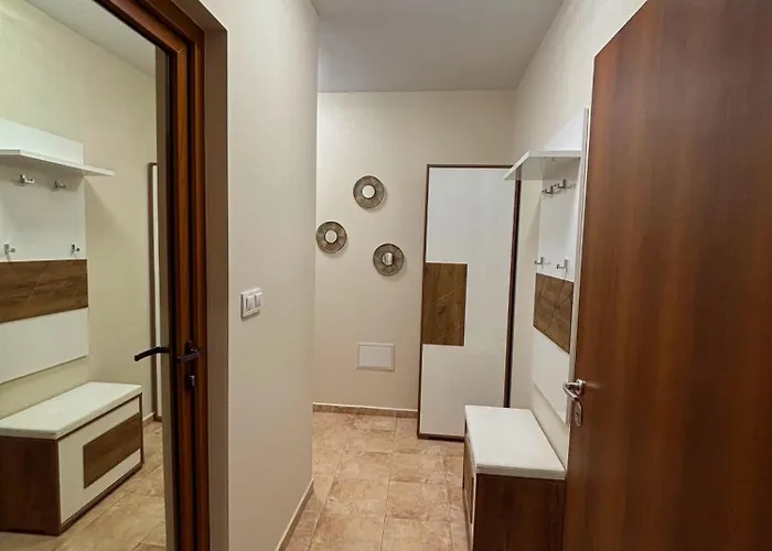 Dimoff Self Check-in アパート ヴァルナ